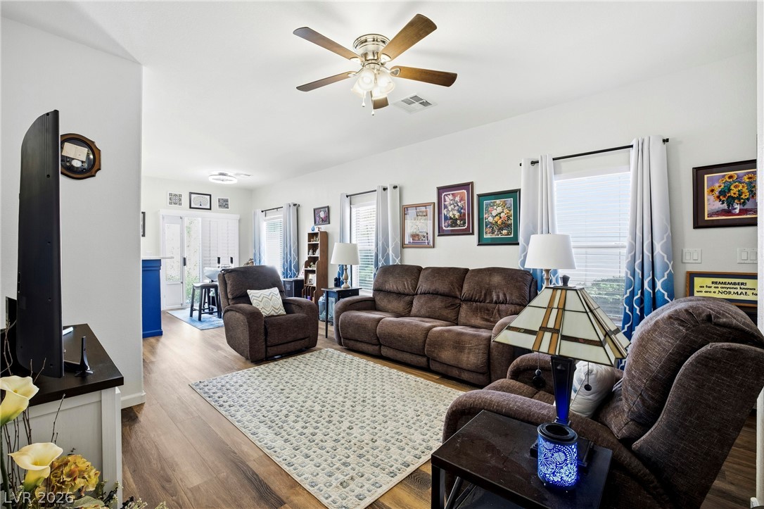 2582 Lazy Saddle Drive