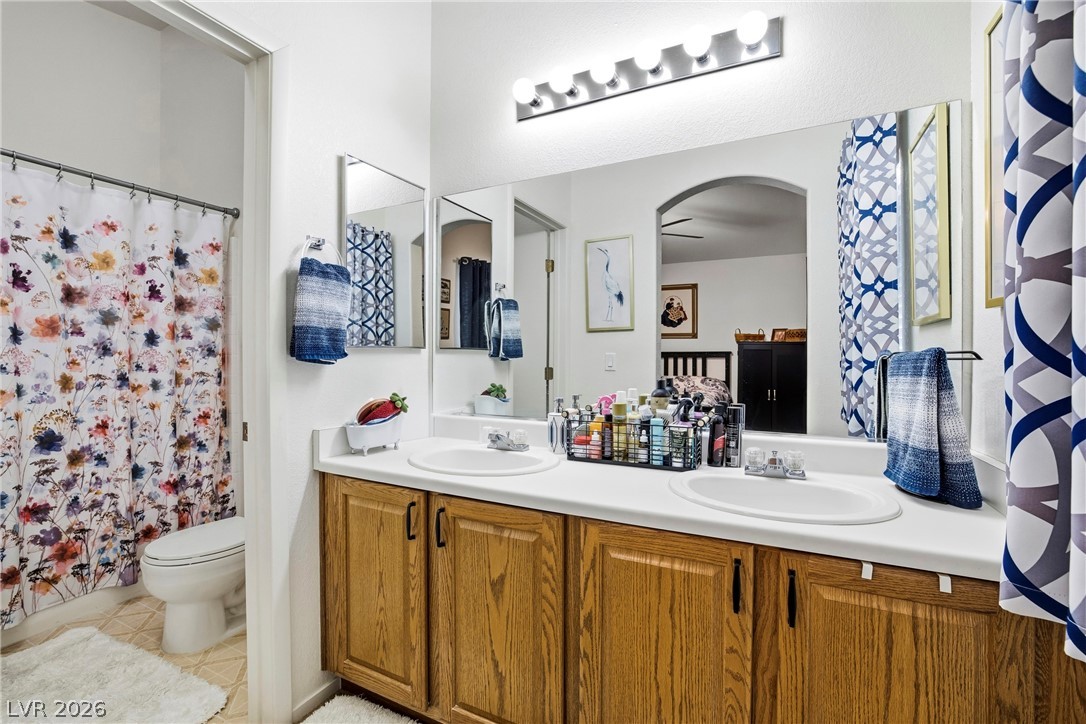 2582 Lazy Saddle Drive