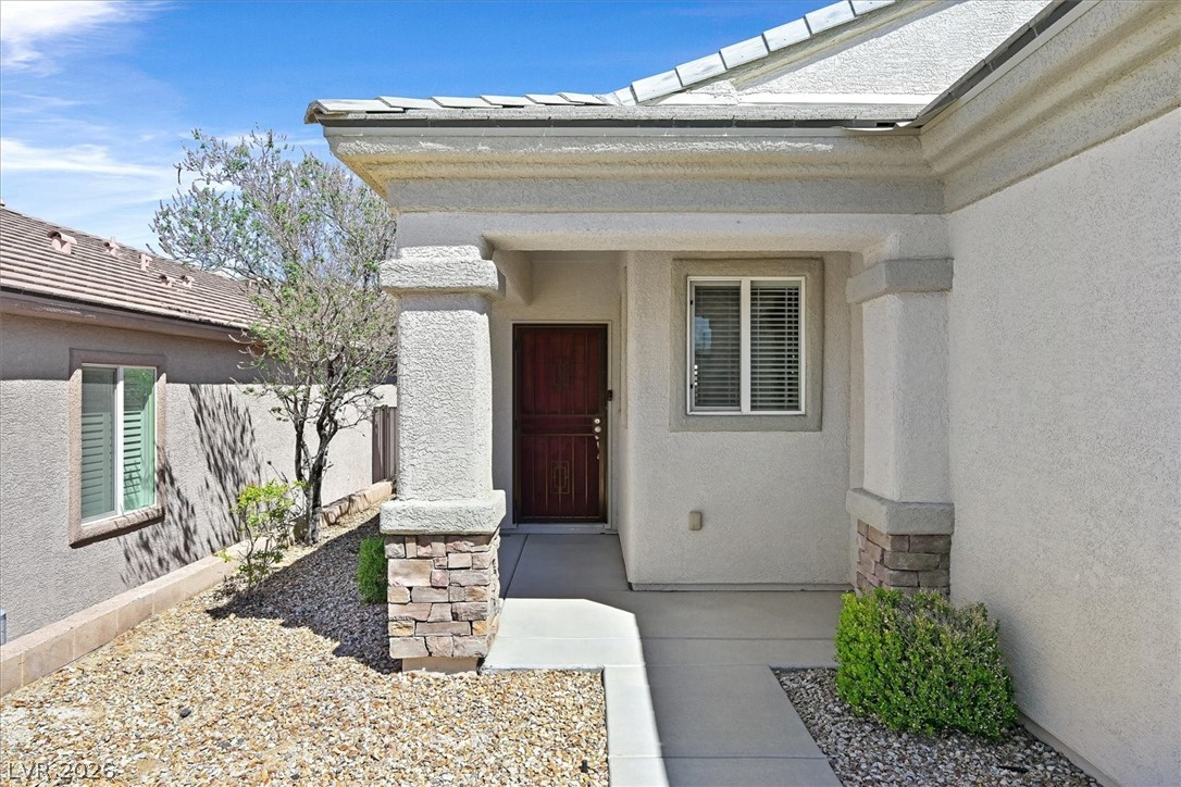 2502 Capella Star Street