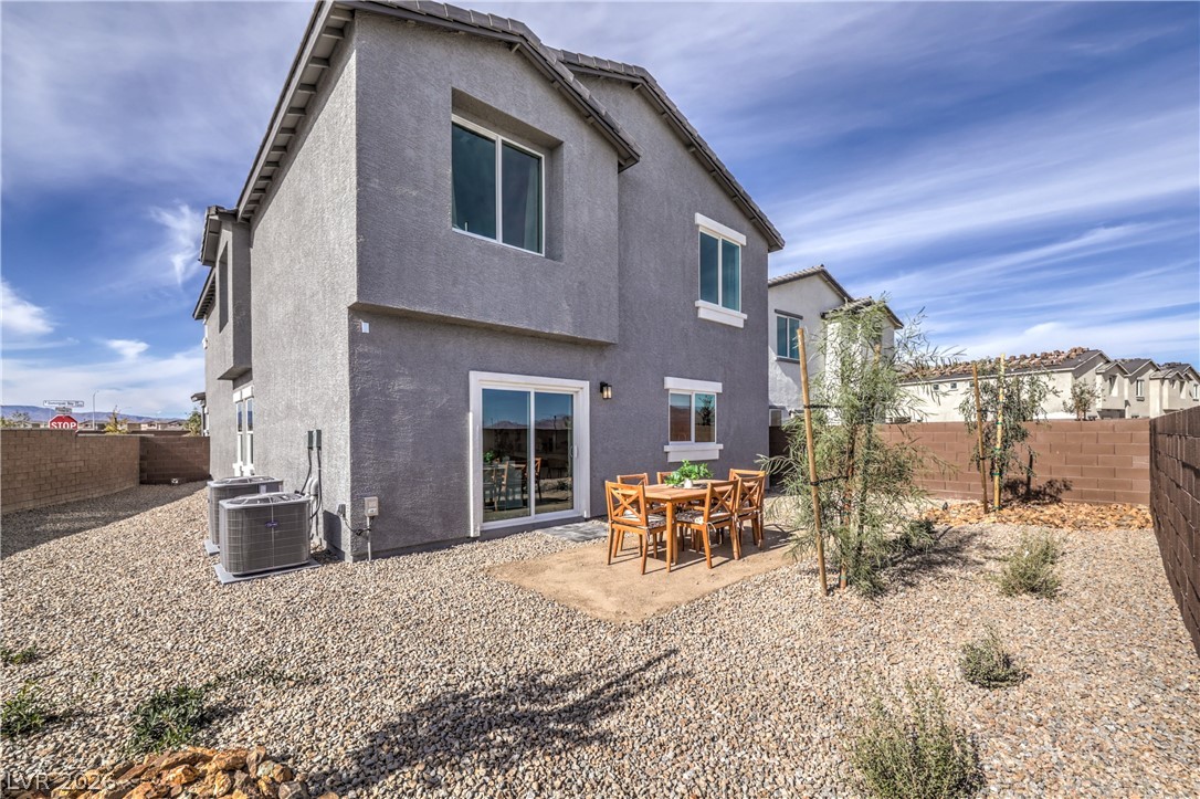 1288 Pamela Springs Lane
