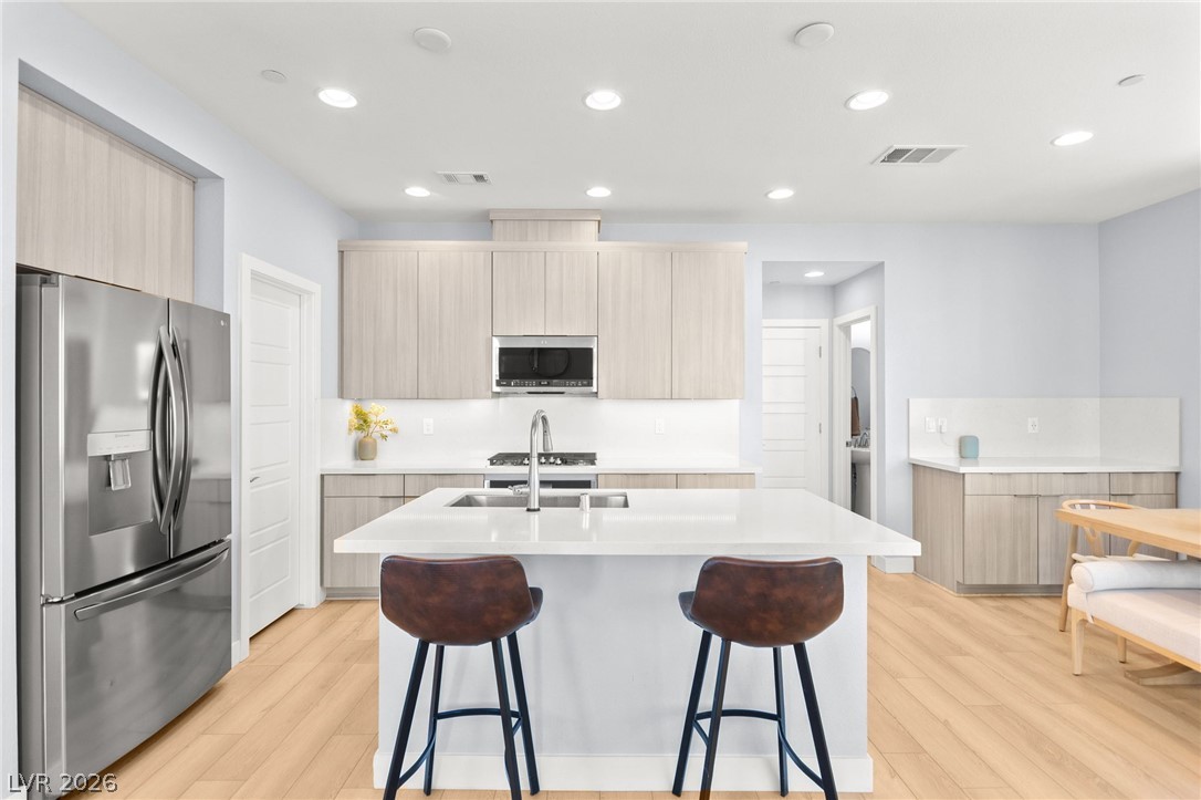 667 Angel Aura Street