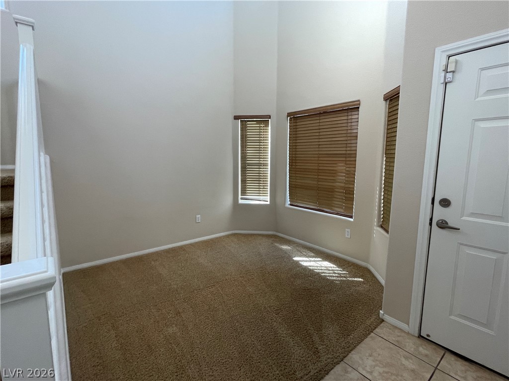 417 Colorful Rain Avenue