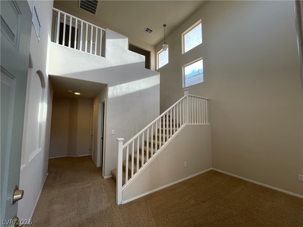 417 Colorful Rain Avenue