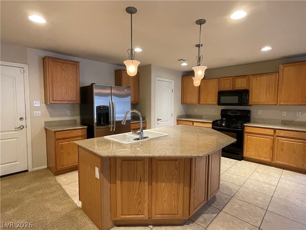 417 Colorful Rain Avenue