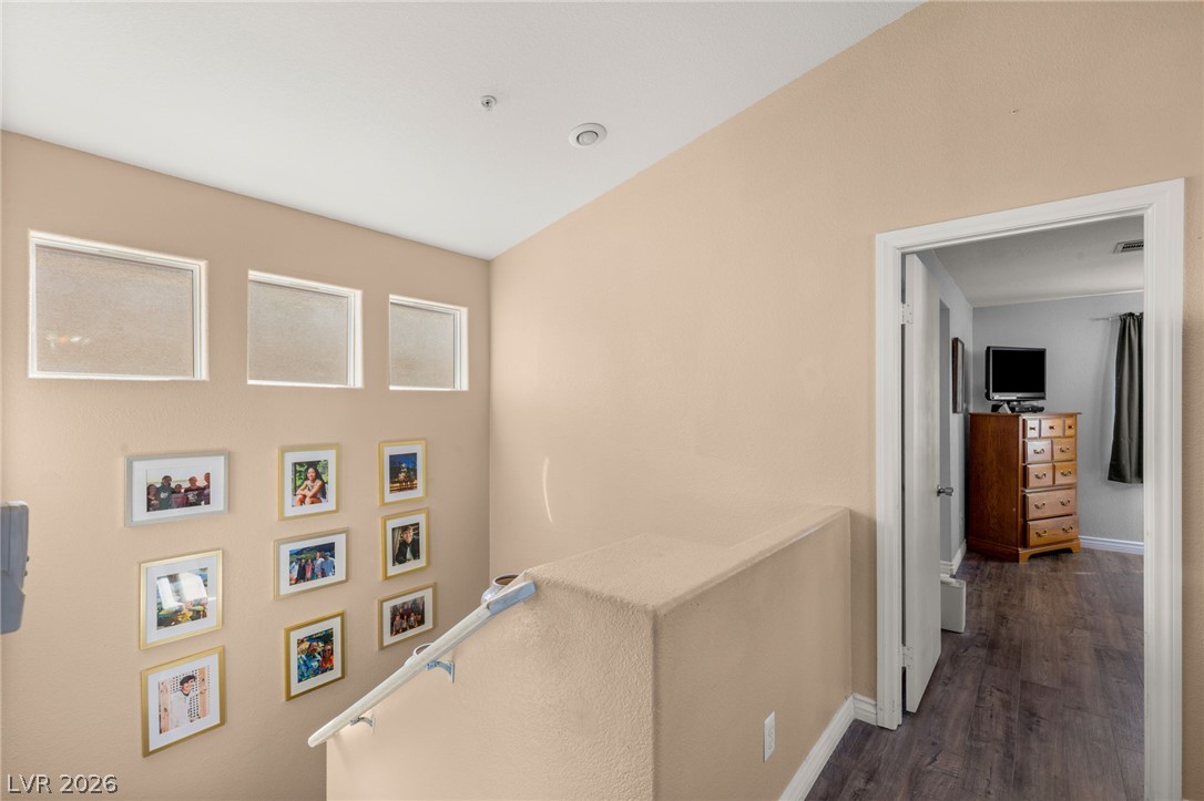 3217 Inlet Bay Avenue