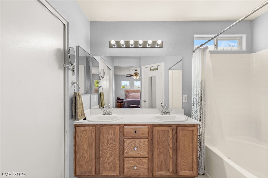 3217 Inlet Bay Avenue