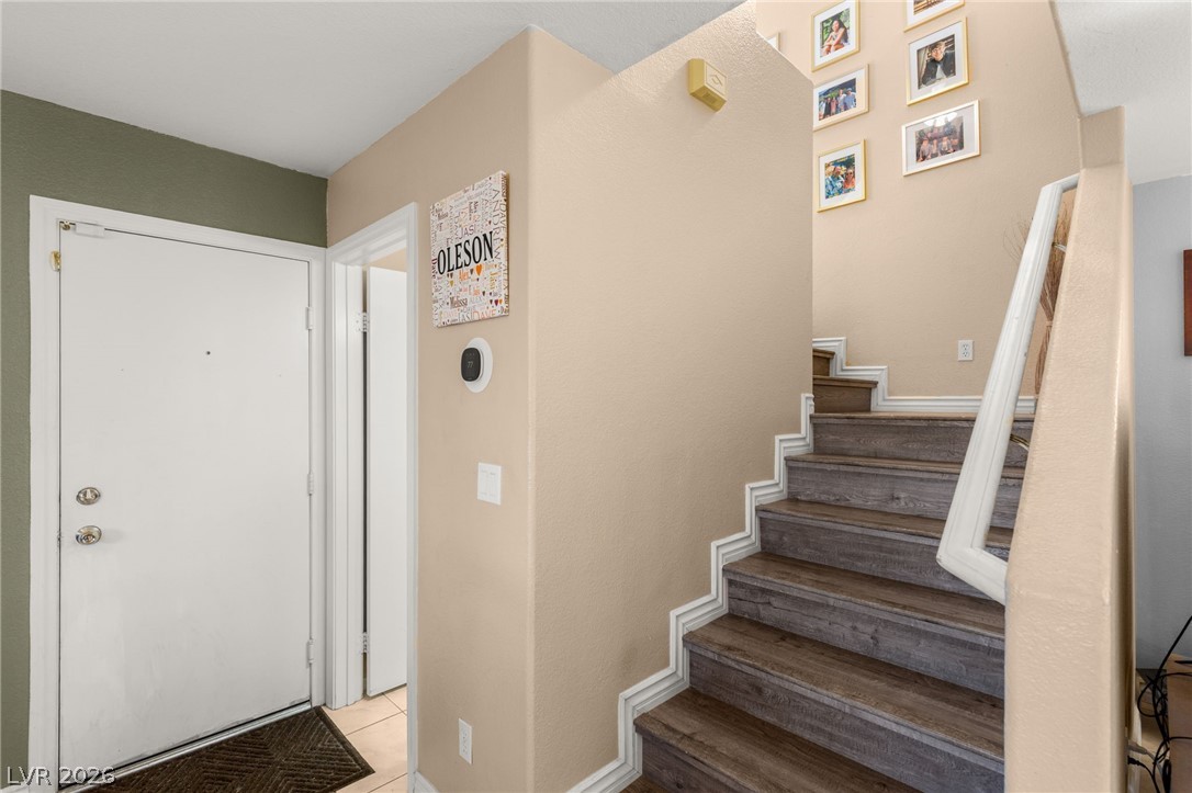 3217 Inlet Bay Avenue