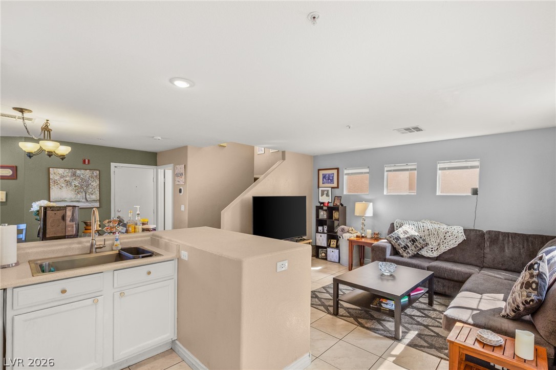 3217 Inlet Bay Avenue