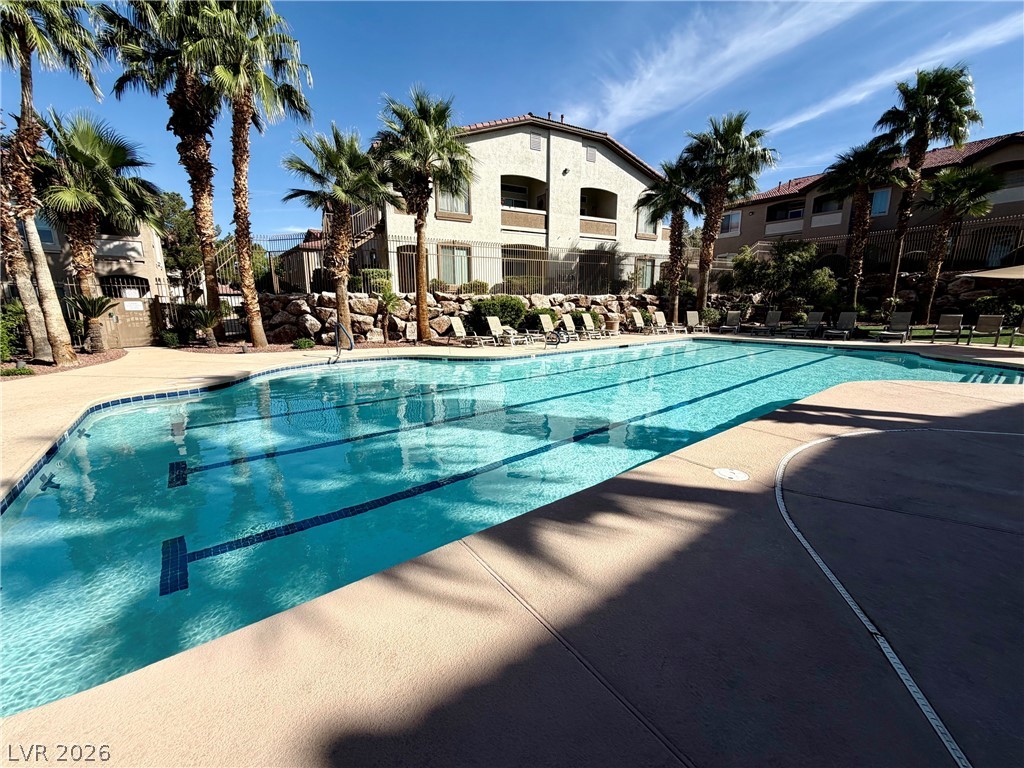 2305 West Horizon Ridge Parkway 1523