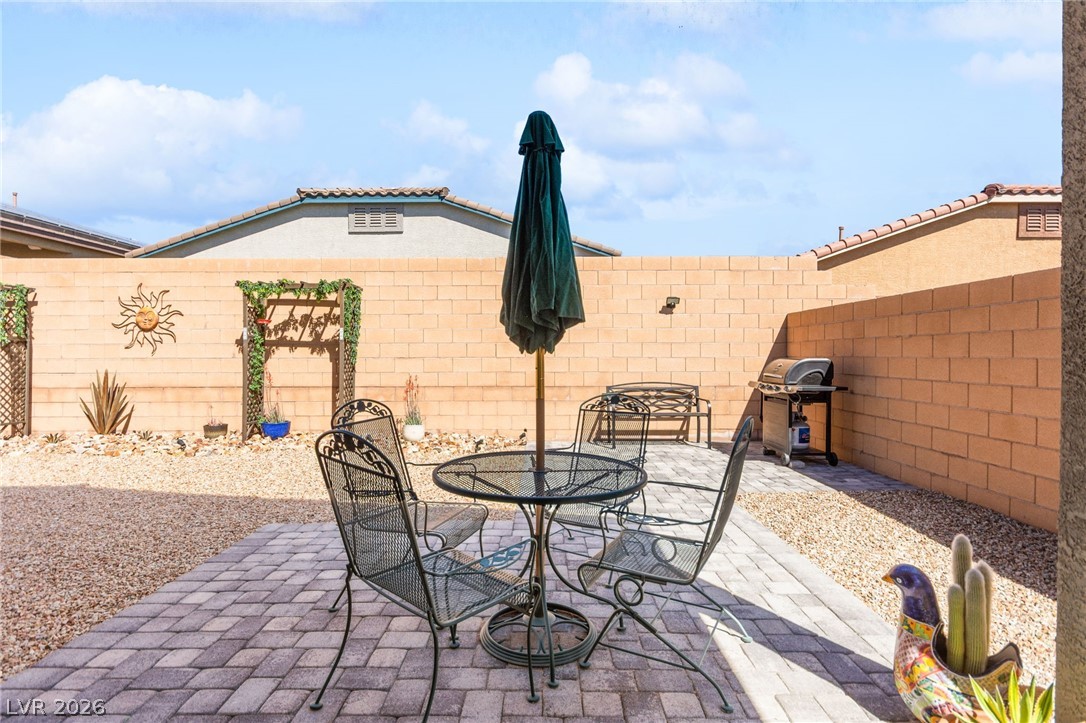 10932 Stone Crossing Avenue