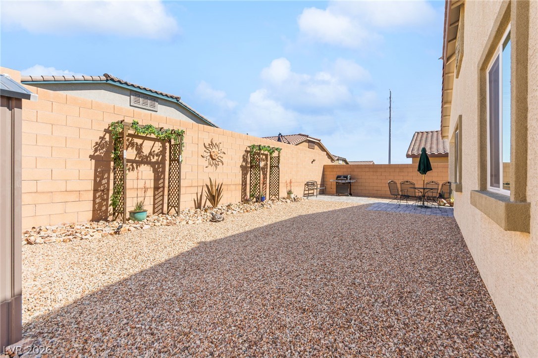 10932 Stone Crossing Avenue