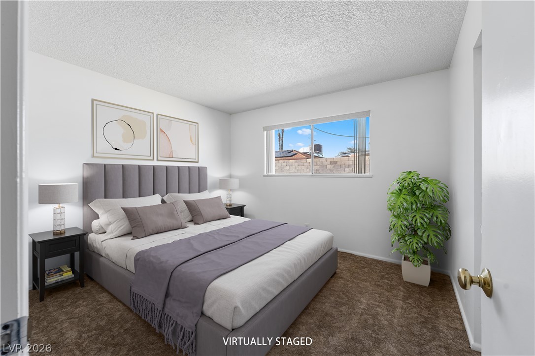 6208 Cromwell Avenue