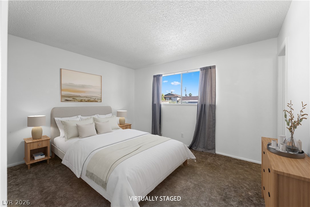 6208 Cromwell Avenue