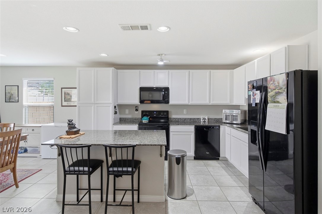 3882 East Chaffe Avenue