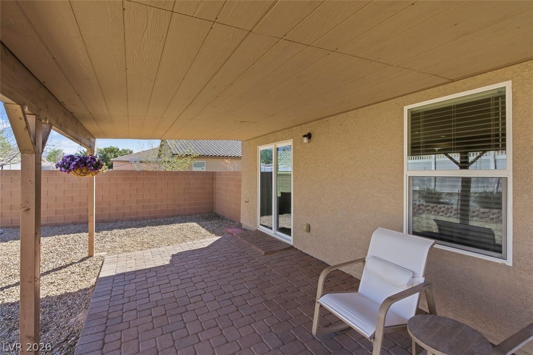 3882 East Chaffe Avenue