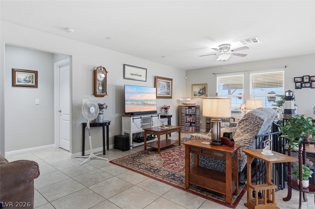 3882 East Chaffe Avenue