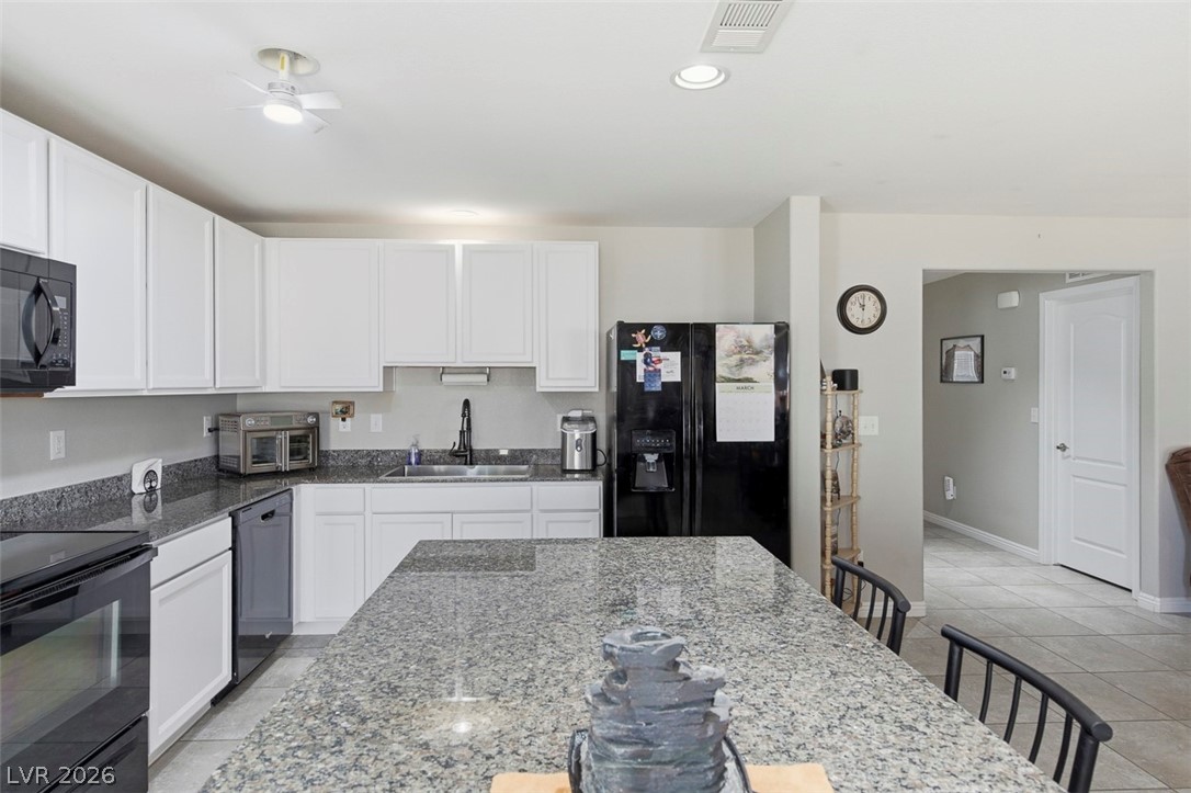 3882 East Chaffe Avenue