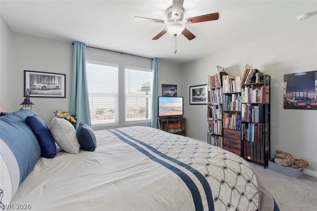 3882 East Chaffe Avenue