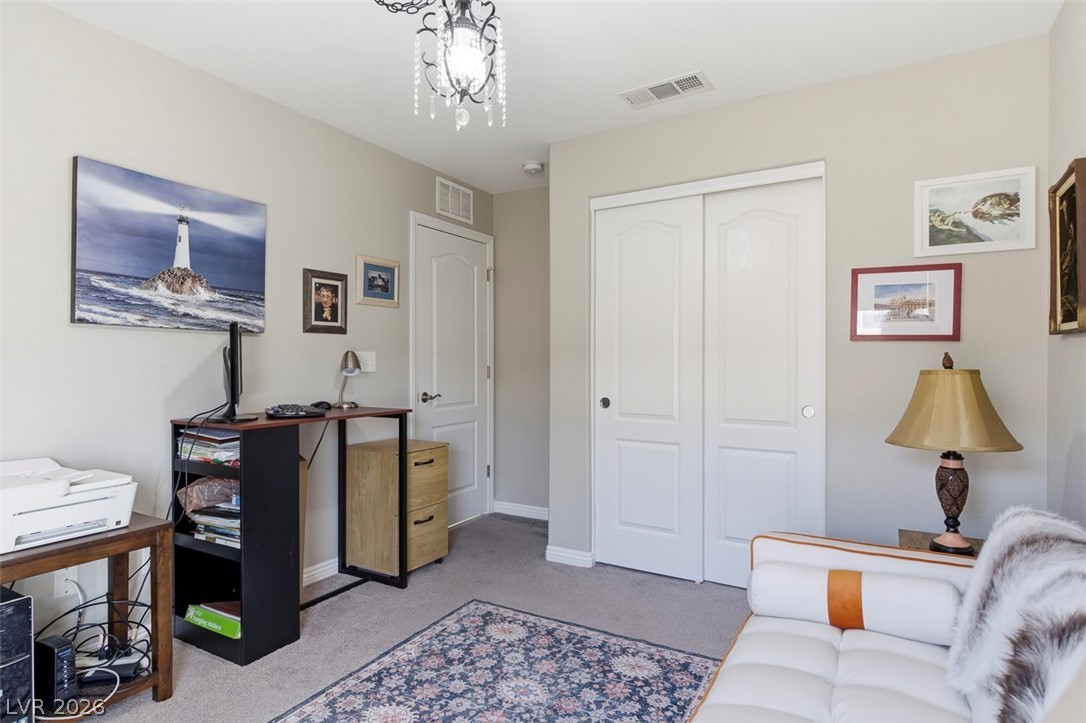 3882 East Chaffe Avenue