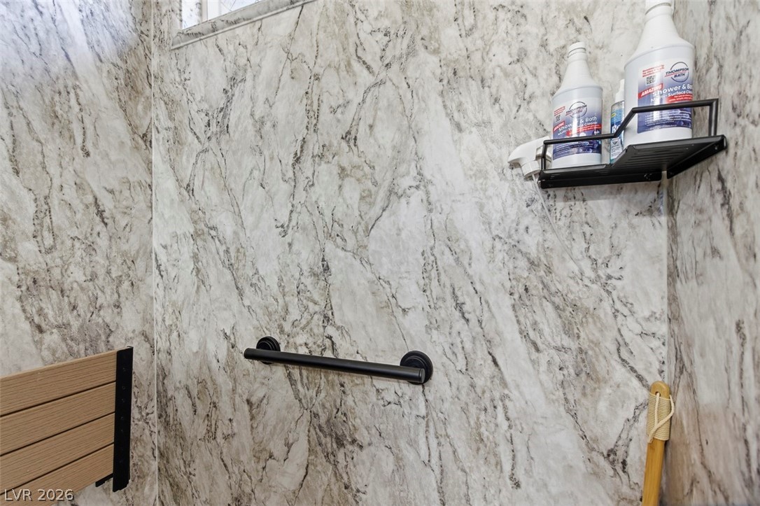 3882 East Chaffe Avenue