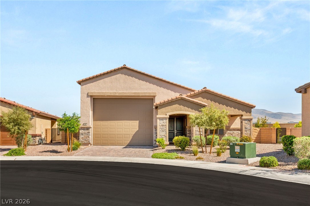 3489 Lamberto Cliff Way