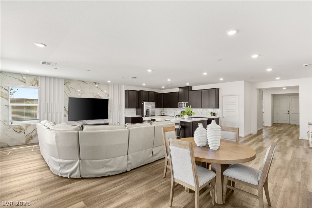 3489 Lamberto Cliff Way