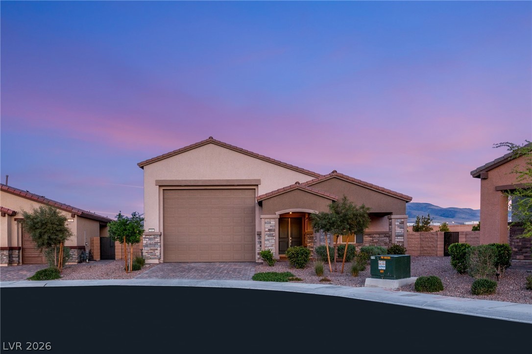 3489 Lamberto Cliff Way