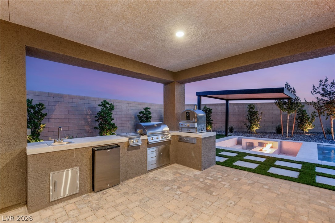 3489 Lamberto Cliff Way