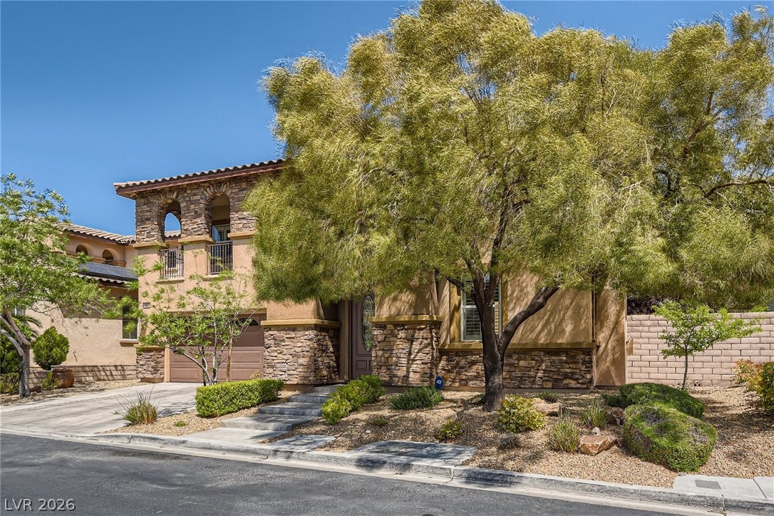 552 PUENTA DEL REY Street