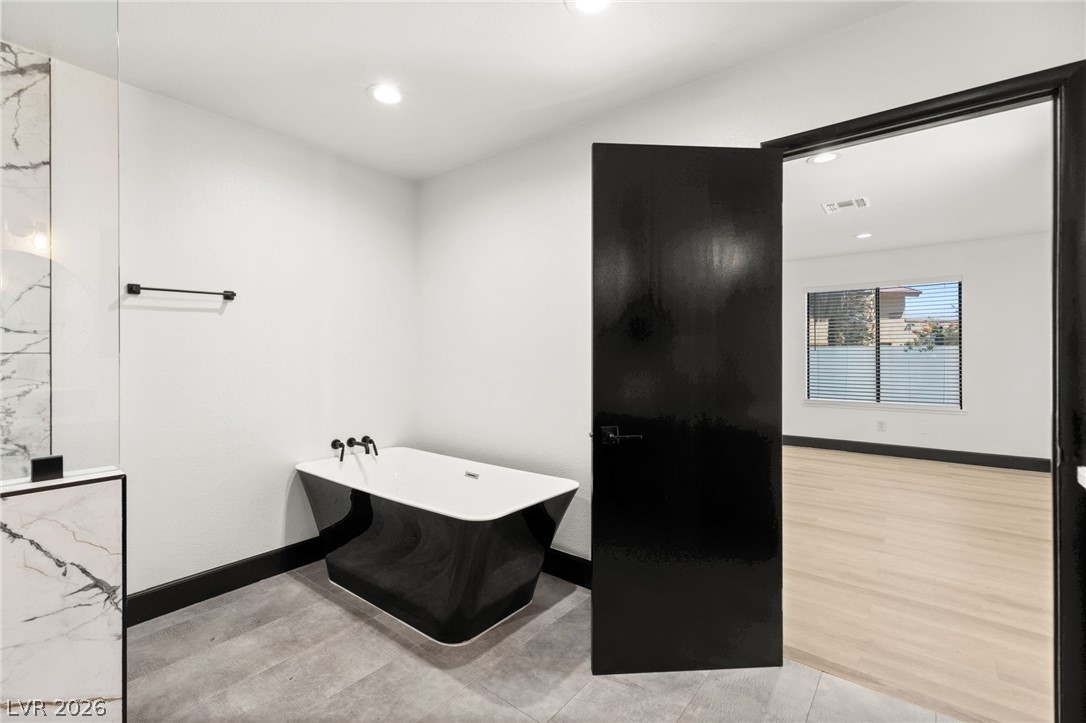 2840 Duneville Street