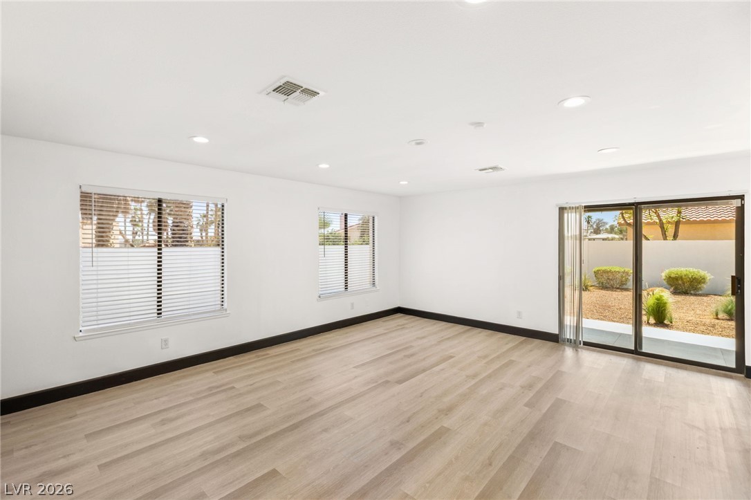 2840 Duneville Street