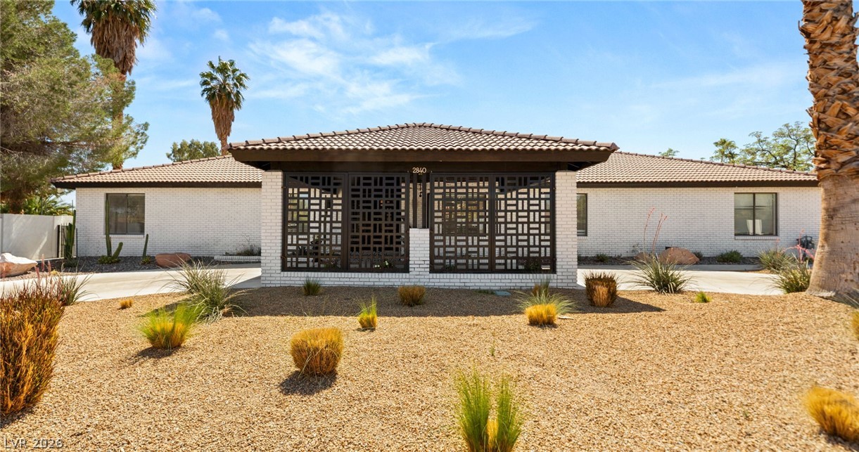 2840 Duneville Street