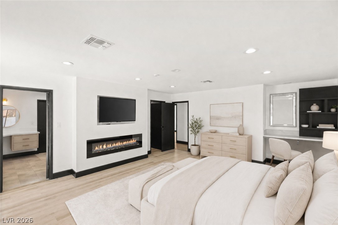 2840 Duneville Street