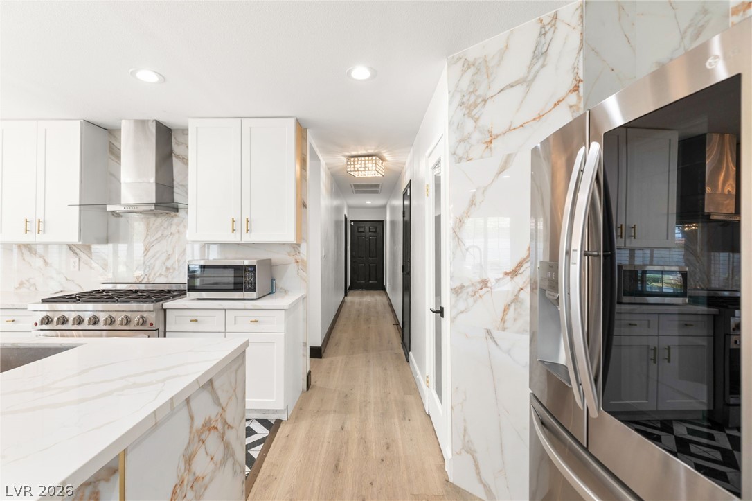 2840 Duneville Street