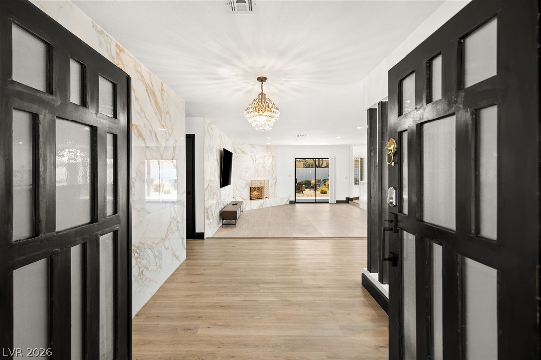 2840 Duneville Street