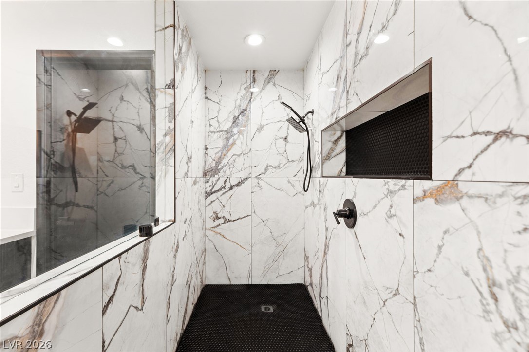 2840 Duneville Street