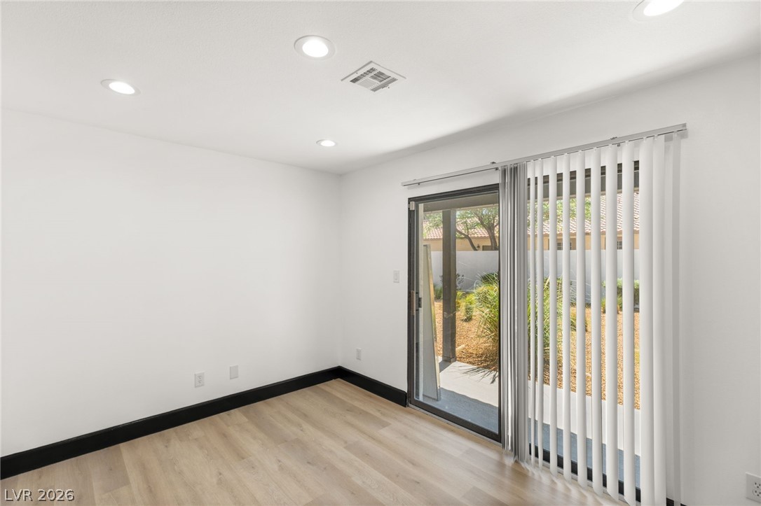 2840 Duneville Street