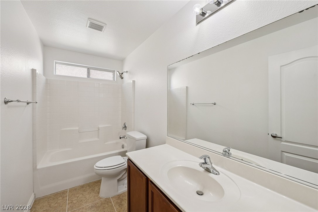 5002 Mirage Garden Street