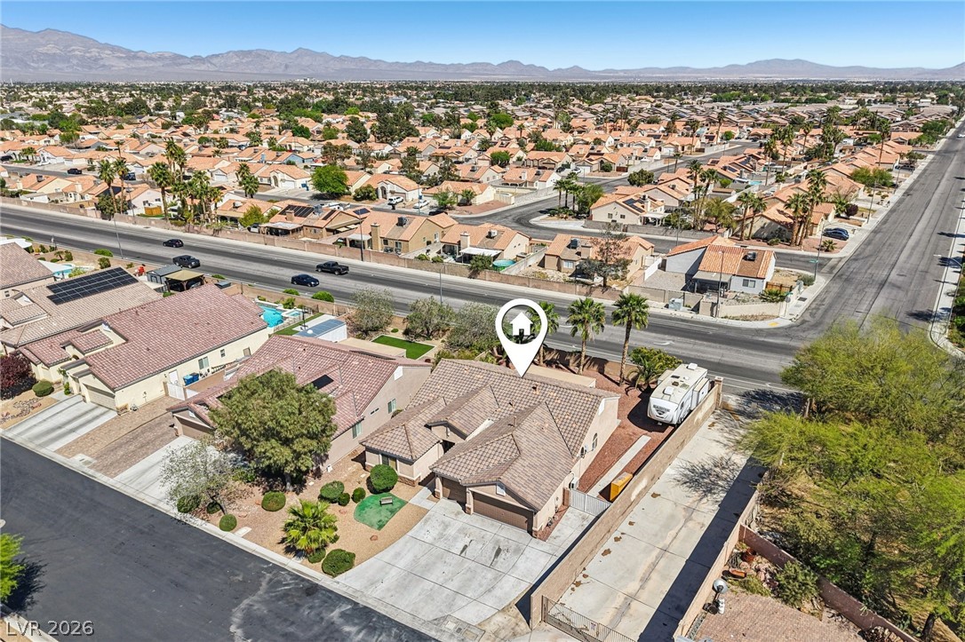 5002 Mirage Garden Street