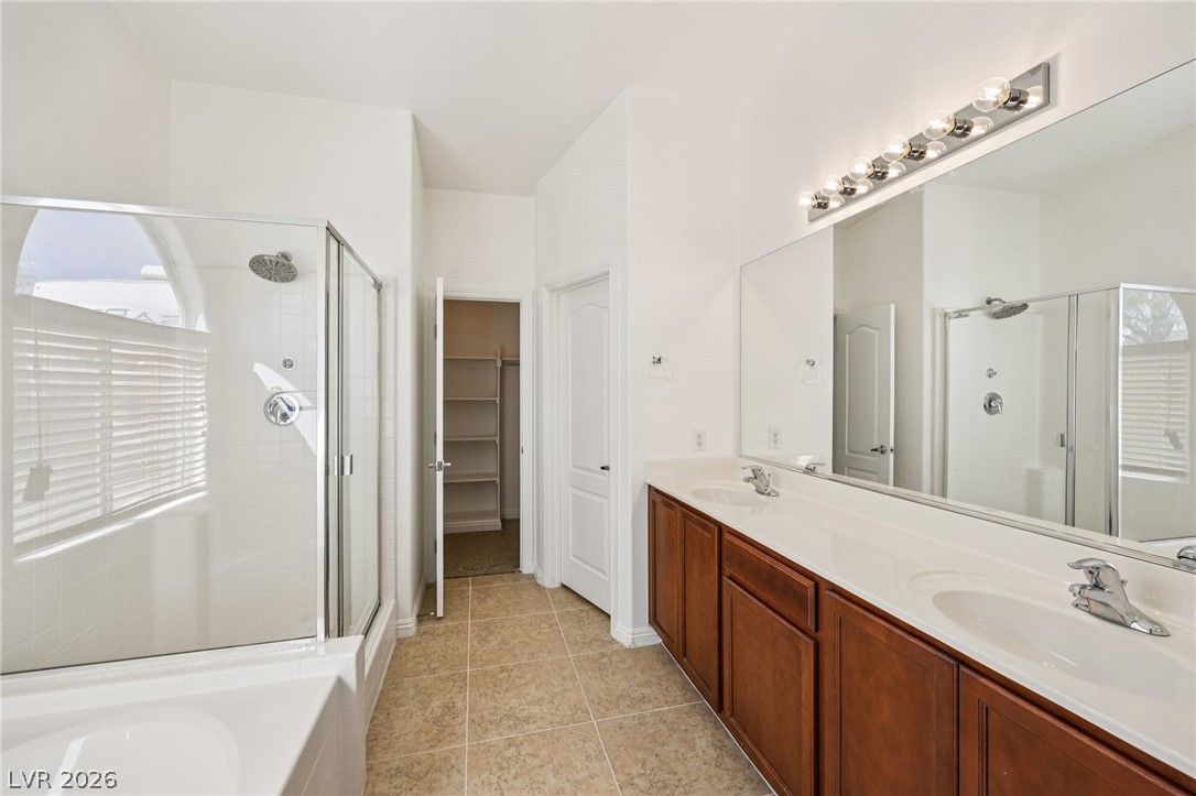 5002 Mirage Garden Street