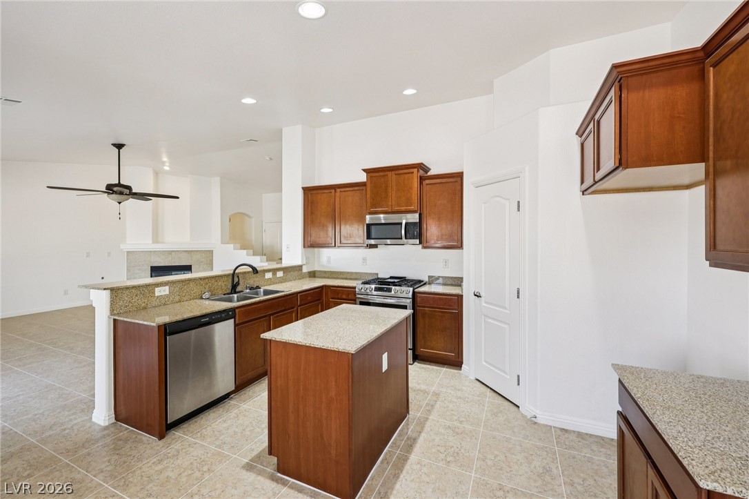 5002 Mirage Garden Street