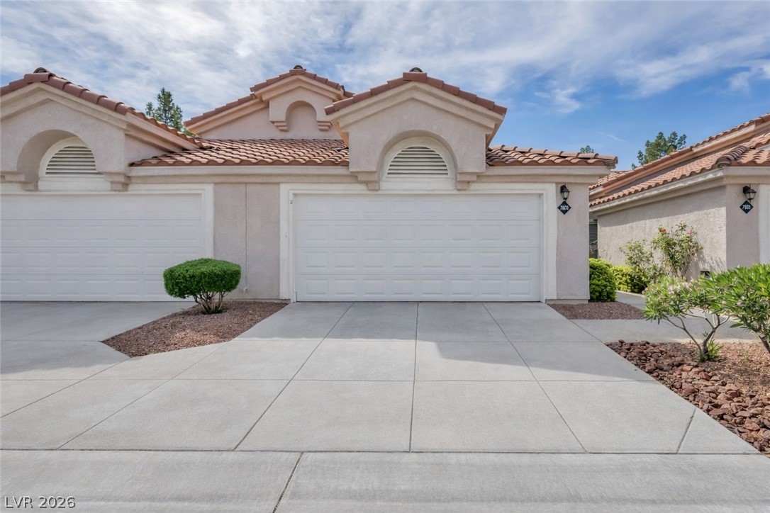 7803 Ravenhollow Lane