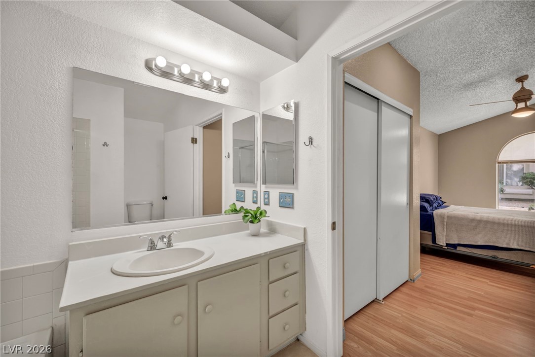 7803 Ravenhollow Lane