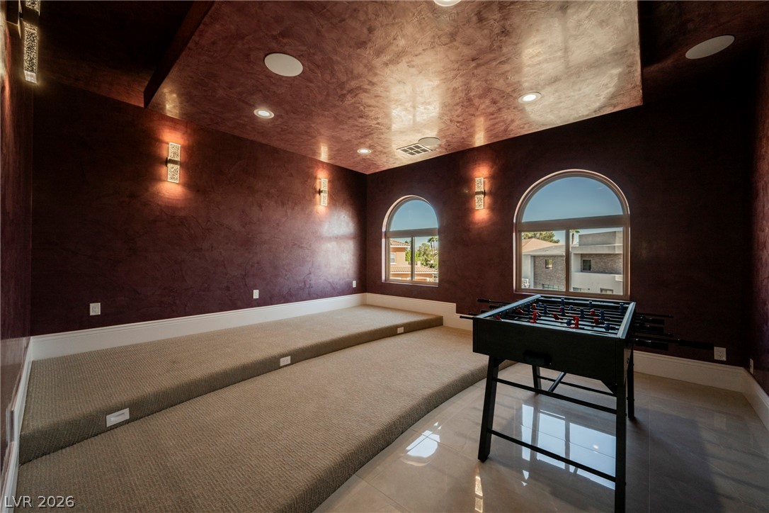 1721 South Tioga Way