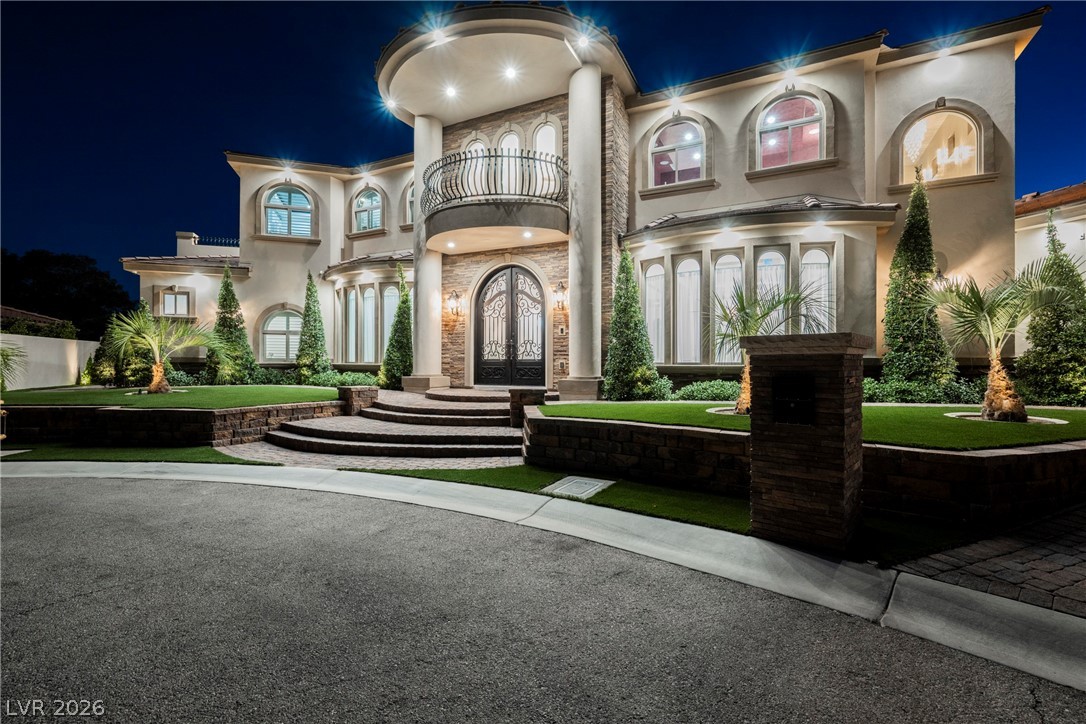 1721 South Tioga Way