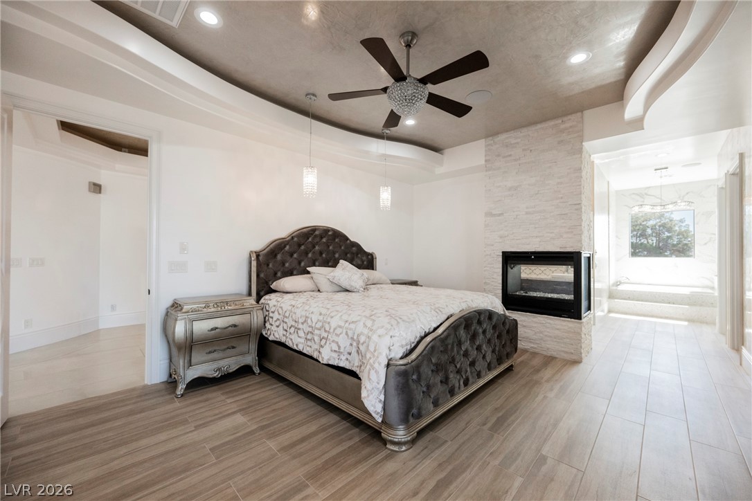 1721 South Tioga Way