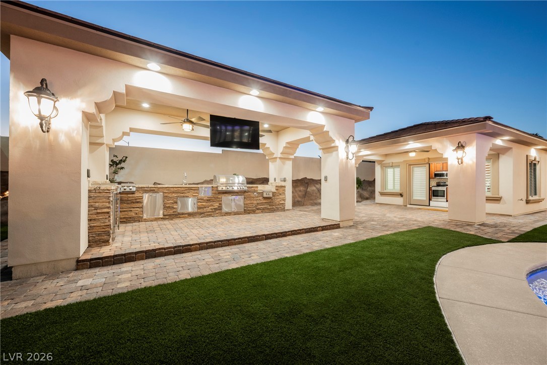 1721 South Tioga Way