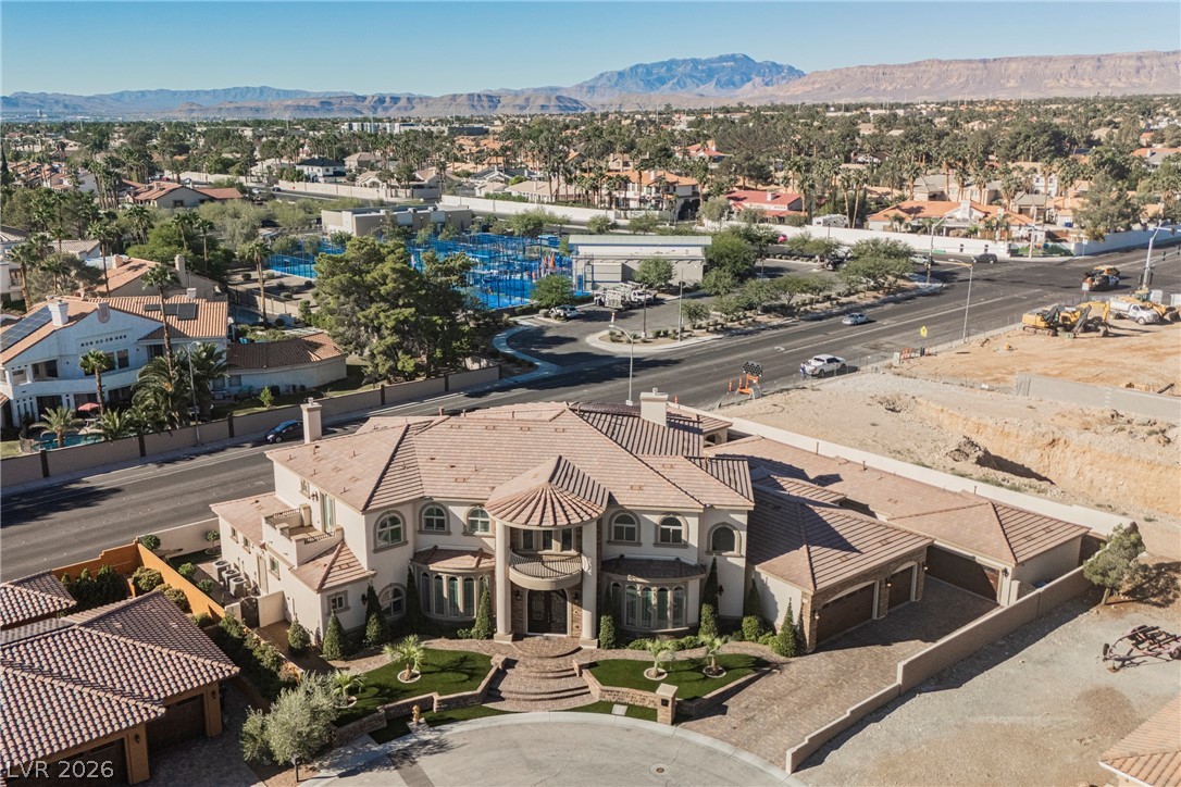 1721 South Tioga Way