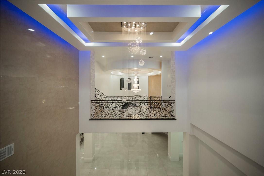 1721 South Tioga Way