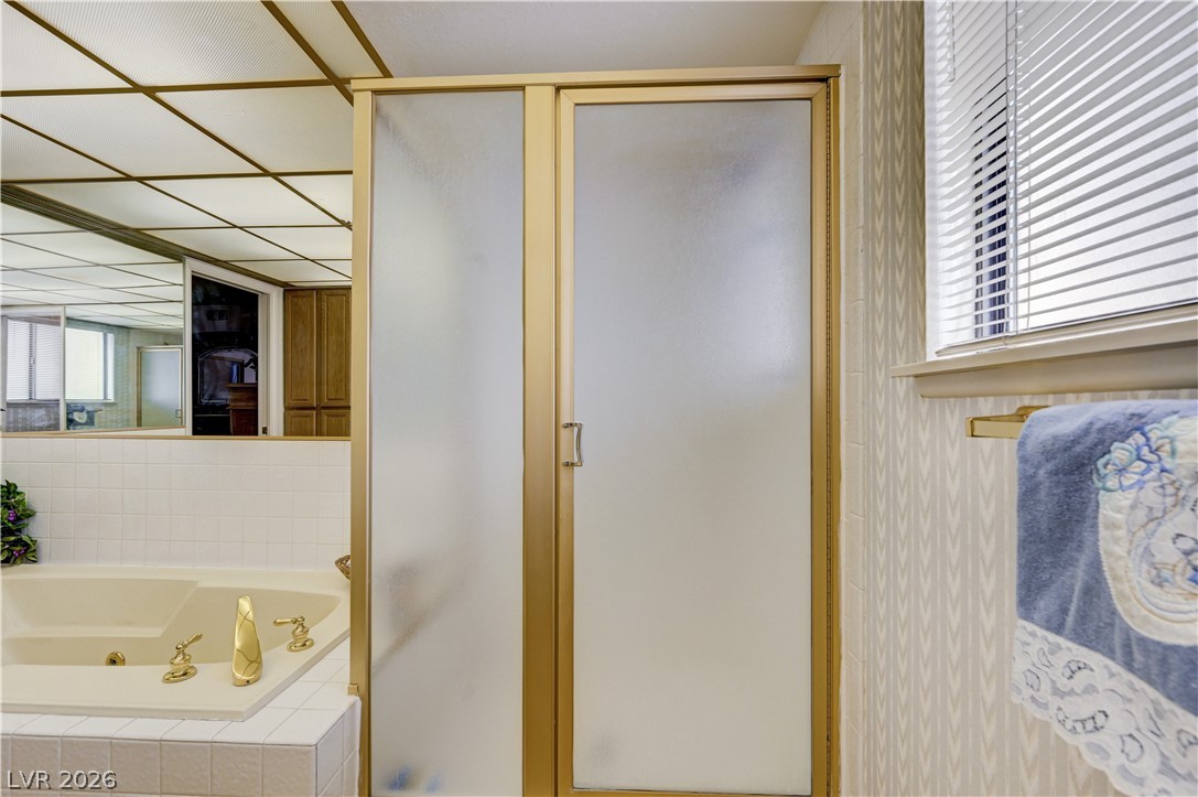 1751 East Reno Avenue 105